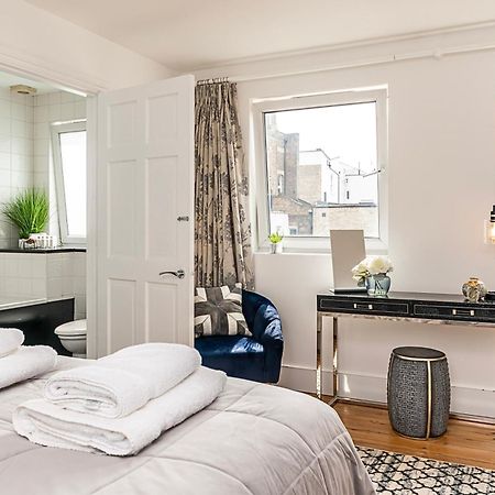 The Secret Kensington Garden Mews-2 Bedroom Full House-2 Train Lines- Spacious-Kings Road- Harrods -Chelsea Stadium-Private Small Patio London Ngoại thất bức ảnh